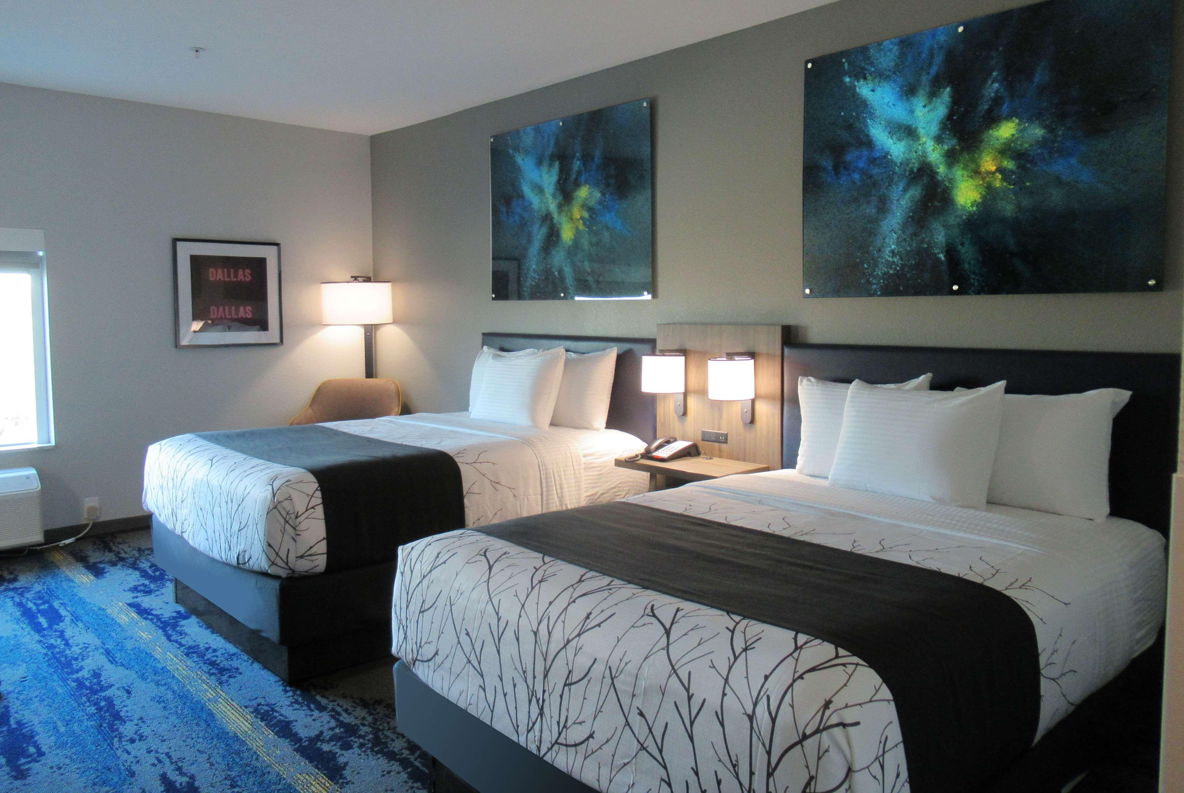 La Quinta Inn & Suites By Wyndham Dallas/Fairpark Zewnętrze zdjęcie